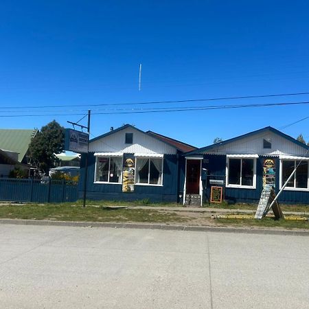 Adventure Travel B&B Puerto Tranquilo Exterior photo
